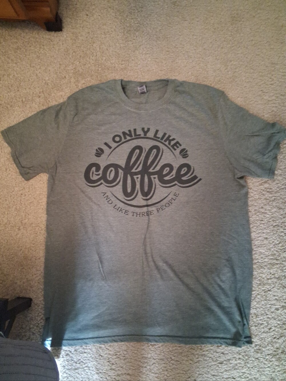 Women's graphic t-shirt